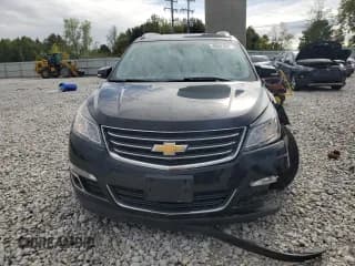 ✅ 2017 Chevrolet Traverse LT • VIN: 1GNKVGKD9HJ347150 • Lot: 85074965. Wystawiony na Copart z przebiegiem 149 269 mil. Bezpłatny archiwum sprzedaży aukcyjnych z USA i szczegółowy raport historii pojazdu na DreamBid. Zdjęcie 5.