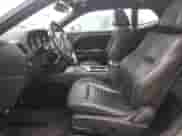 2011 Dodge Challenger R/T z VIN 2B3CJ5DT5BH590837, wystawiony jako Copart lot #72770514 z przebiegiem 226 167 mil mil oraz Szkoda całkowita • Salvage title. Historia ofert i sprzedaży dostępna na DreamBid. Obrazek 7.