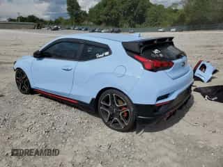 2019 Hyundai Veloster N с VIN KMHT36AHXKU002051, выставлен на аукционе Copart как лот 69142764 с пробегом 82 437 миль миль и Списание • Salvage title. История ставок и продаж доступна на DreamBid. Изображение 2.