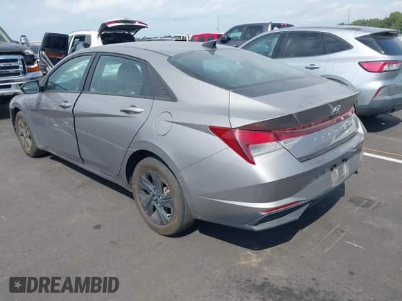 ✅ 2023 Hyundai Elantra SEL • VIN: KMHLM4AG3PU465990 • Lot: 43314922. Listed on IAAI with 51,529 mi. Free auction sales archive from the USA and detailed vehicle history report at DreamBid. Image 3.