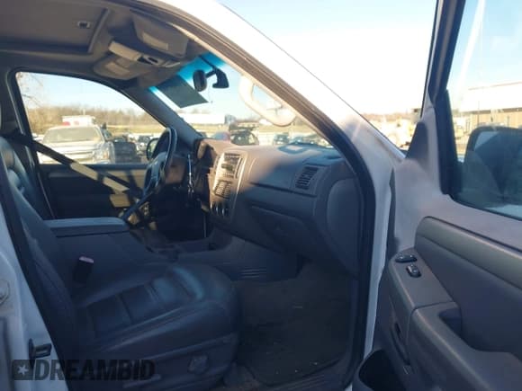 ✅ 2003 Ford Explorer XLT • VIN: 1FMZU73W03UA90571 • Lot: 43890798. Wystawiony na IAAI z przebiegiem 189 253 mil. Bezpłatny archiwum sprzedaży aukcyjnych z USA i szczegółowy raport historii pojazdu na DreamBid. Zdjęcie 5.