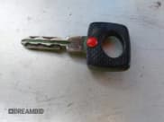 ✅ 1987 Mercedes-Benz 560 • VIN: WDBCA39D1HA321471 • Lot: 43694313. Listed on IAAI with 115,804 mi. Free auction sales archive from the USA and detailed vehicle history report at DreamBid. Image 11.