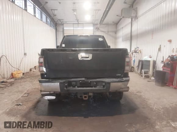 ✅ 2012 Chevrolet Silverado 2500HD LTZ • VIN: 1GC1KYC84CF117337 • Lot: 42709285. Listed on IAAI with 325,476 mi. Free auction sales archive from the USA and detailed vehicle history report at DreamBid. Image 17.