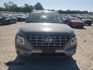 ✅ 2022 Hyundai Venue SEL • VIN: KMHRC8A35NU148680 • Lot: 74496434. Wystawiony na Copart z przebiegiem 35 696 mil. Bezpłatny archiwum sprzedaży aukcyjnych z USA i szczegółowy raport historii pojazdu na DreamBid. Zdjęcie 5.