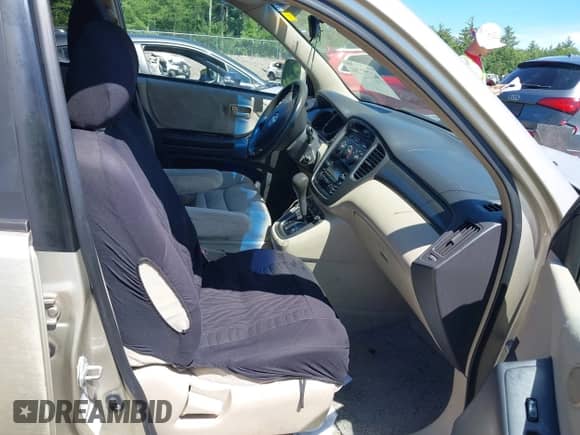 2001 Toyota Highlander с VIN JTEHF21A610010162, выставлен на аукционе IAAI как лот 42777204 с пробегом 234 141 миль миль и . История ставок и продаж доступна на DreamBid. Изображение 5.