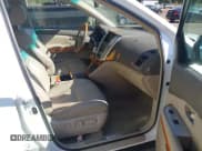 ✅ 2008 Lexus RX 350 • VIN: 2T2HK31U68C082376 • Lot: 43420350. Listed on IAAI with 187,184 mi. Free auction sales archive from the USA and detailed vehicle history report at DreamBid. Image 5.