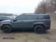 ✅ 2025 Hyundai Santa Fe Calligraphy • VIN: 5NMP5DGL6SH093018 • Лот: 41803021. Размещён на IAAI с пробегом 2 135 миль миль. Получите бесплатный доступ к архиву аукционных продаж из США и посмотрите подробный отчёт об истории автомобиля на DreamBid. Изображение 14.