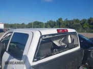 ✅ 2018 Chevrolet Silverado 1500 LT • VIN: 3GCUKREC2JG373136 • Lot: 43377912. Wystawiony na IAAI z przebiegiem 113 869 mil. Bezpłatny archiwum sprzedaży aukcyjnych z USA i szczegółowy raport historii pojazdu na DreamBid. Zdjęcie 6.