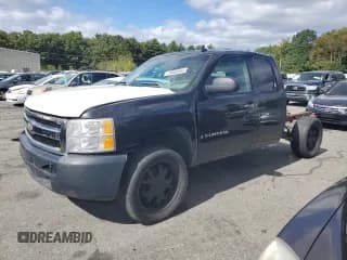 ✅ 2007 Chevrolet Silverado 1500 Work Truck • VIN: 2GCEK19C571724588 • Лот: 73808564. Опубликован ранее на Copart с пробегом 177 179 миль. Бесплатный доступ к архиву аукционных продаж из США и подробный отчёт об истории автомобиля на DreamBid. Изображение 1.