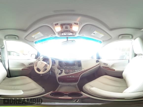 ✅ 2013 Toyota Sienna Limited • VIN: 5TDYK3DCXDS402646 • Lot: 85717545. Listed on Copart with 108,749 mi. Free auction sales archive from the USA and detailed vehicle history report at DreamBid. Image 16.