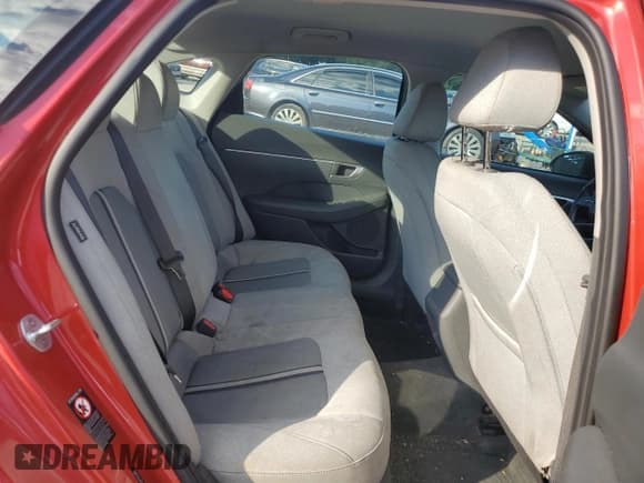 ✅ 2021 Hyundai Sonata SE • VIN: 5NPEG4JA5MH065368 • Lot: 84892195. Listed on Copart with 83,298 mi. Free auction sales archive from the USA and detailed vehicle history report at DreamBid. Image 10.