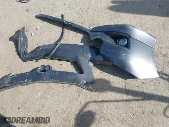 ✅ 2010 Toyota Corolla • VIN: 1NXBU4EE4AZ381480 • Лот: 43621999. Опубликован ранее на IAAI с пробегом 70 070 миль. Бесплатный доступ к архиву аукционных продаж из США и подробный отчёт об истории автомобиля на DreamBid. Изображение 12.