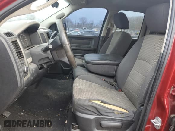 ✅ 2010 Dodge 1500 SLT • VIN: 1D7RV1GP8AS256884 • Lot: 47101095. Wystawiony na Copart z przebiegiem Nie podano. Bezpłatny archiwum sprzedaży aukcyjnych z USA i szczegółowy raport historii pojazdu na DreamBid. Zdjęcie 7.