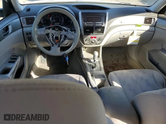 ✅ 2010 Subaru Forester X • VIN: JF2SH6AC0AH761855 • Lot: 84768315. Listed on Copart with 195,301 mi. Free auction sales archive from the USA and detailed vehicle history report at DreamBid. Image 8.