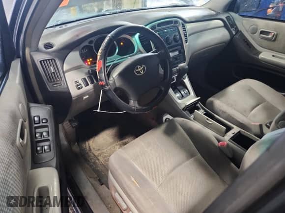 2006 Toyota Highlander с VIN JTEGD21A260152310, выставлен на аукционе Copart как лот 64115715 с пробегом 306 829 миль миль и Списание • Salvage title. История ставок и продаж доступна на DreamBid. Изображение 8.