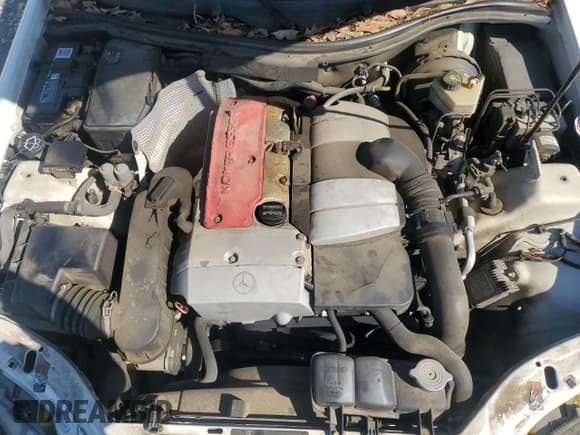 ✅ 2002 Mercedes-Benz SLK 230 Kompressor • VIN: WDBKK49F42F266833 • Lot: 69655845. Wystawiony na Copart z przebiegiem 98 003 mil. Bezpłatny archiwum sprzedaży aukcyjnych z USA i szczegółowy raport historii pojazdu na DreamBid. Zdjęcie 11.