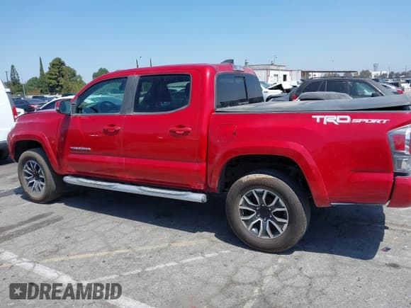✅ 2020 Toyota Tacoma SR5 • VIN: 3TMAZ5CN1LM139635 • Lot: 42313763. Wystawiony na IAAI z przebiegiem 72 752 mil. Bezpłatny archiwum sprzedaży aukcyjnych z USA i szczegółowy raport historii pojazdu na DreamBid. Zdjęcie 14.
