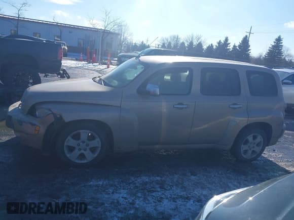 ✅ 2006 Chevrolet HHR LT • VIN: 3GNDA23D46S614339 • Lot: 41348840. Listed on IAAI with 109,147 mi. Free auction sales archive from the USA and detailed vehicle history report at DreamBid. Image 14.