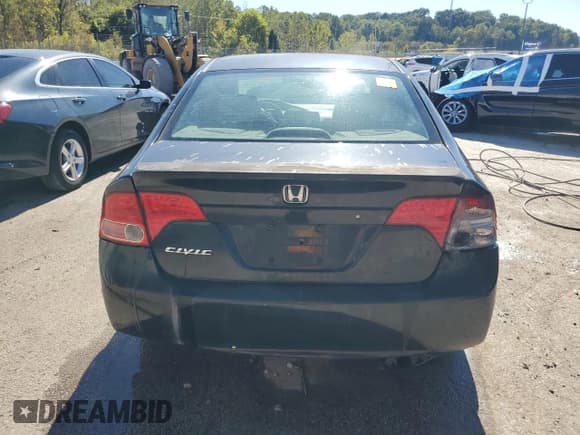 ✅ 2007 Honda Civic EX • VIN: 1HGFA16827L019217 • Лот: 85822225. Опубликован ранее на Copart с пробегом 260 037 миль. Бесплатный доступ к архиву аукционных продаж из США и подробный отчёт об истории автомобиля на DreamBid. Изображение 6.