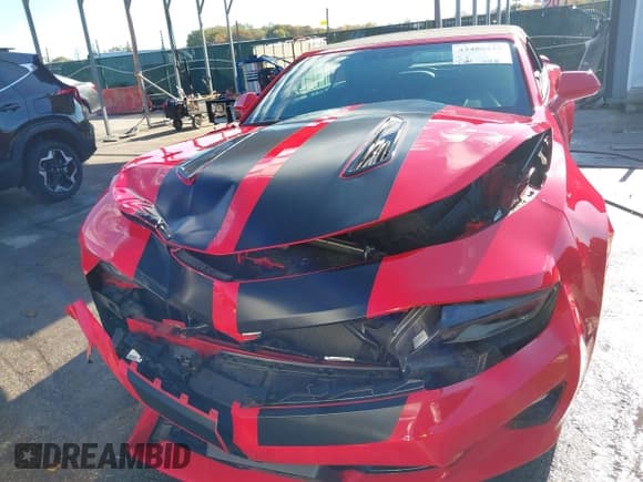 ✅ 2016 Chevrolet Camaro 2SS • VIN: 1G1FH3D76G0156834 • Lot: 43480225. Wystawiony na IAAI z przebiegiem Nie podano. Bezpłatny archiwum sprzedaży aukcyjnych z USA i szczegółowy raport historii pojazdu na DreamBid. Zdjęcie 6.