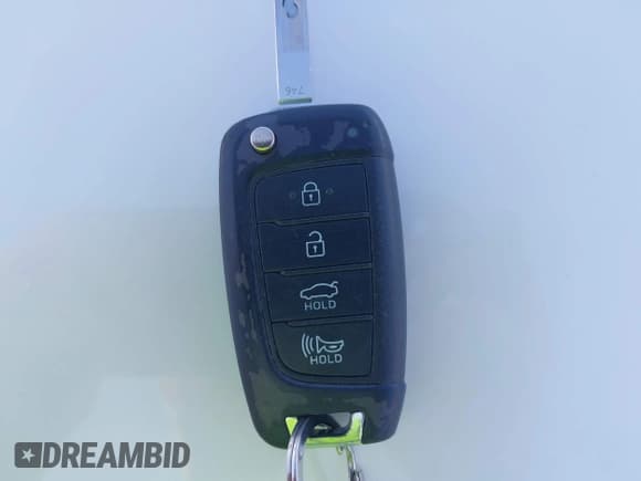 ✅ 2019 Hyundai Accent SE • VIN: 3KPC24A3XKE057694 • Lot: 43345836. Listed on IAAI with 86,293 mi. Free auction sales archive from the USA and detailed vehicle history report at DreamBid. Image 11.