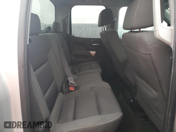 ✅ 2017 Chevrolet Silverado 1500 LT • VIN: 1GCVKREH7HZ166221 • Лот: 78500373. Опубликован ранее на Copart с пробегом 95 378 миль. Бесплатный доступ к архиву аукционных продаж из США и подробный отчёт об истории автомобиля на DreamBid. Изображение 11.