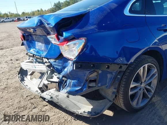 2023 Chevrolet Malibu LT z VIN 1G1ZD5ST8PF241143, wystawiony jako IAAI lot #43572681 z przebiegiem 58 014 mil mil oraz . Historia ofert i sprzedaży dostępna na DreamBid. Obrazek 18.