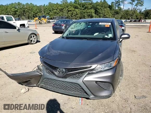 ✅ 2020 Toyota Camry SE • VIN: 4T1G11AK9LU907839 • Lot: 85391855. Listed on Copart with 160,524 mi. Free auction sales archive from the USA and detailed vehicle history report at DreamBid. Image 13.