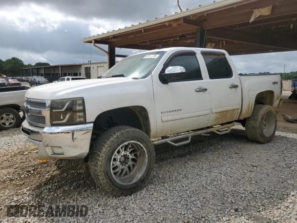 ✅ 2012 Chevrolet Silverado 1500 LT • VIN: 3GCUKSE20CG187578 • Lot: 60783255. Listed on Copart with 205,331 mi. Free auction sales archive from the USA and detailed vehicle history report at DreamBid. Image 1.