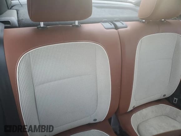 ✅ 2017 Volkswagen Beetle Fleet • VIN: 3VWF17AT5HM629896 • Lot: 91711935. Listed on Copart with 57,180 mi. Free auction sales archive from the USA and detailed vehicle history report at DreamBid. Image 10.