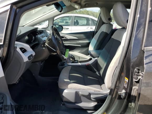 ✅ 2017 Chevrolet Bolt EV LT • VIN: 1G1FW6S07H4190997 • Lot: 81056884. Wystawiony na Copart z przebiegiem 133 053 mil. Bezpłatny archiwum sprzedaży aukcyjnych z USA i szczegółowy raport historii pojazdu na DreamBid. Zdjęcie 7.