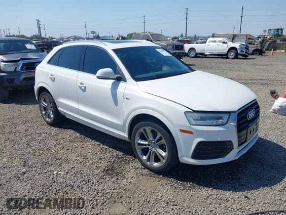 ✅ 2016 Audi Q3 Prestige • VIN: WA1GFCFSXGR006640 • Lot: 42723191. Wystawiony na IAAI z przebiegiem 167 714 mil. Bezpłatny archiwum sprzedaży aukcyjnych z USA i szczegółowy raport historii pojazdu na DreamBid. Zdjęcie 1.
