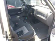 ✅ 2011 Ford Ranger XLT • VIN: 1FTKR4EEXBPA21538 • Lot: 42573198. Listed on IAAI with 117,192 mi. Free auction sales archive from the USA and detailed vehicle history report at DreamBid. Image 5.