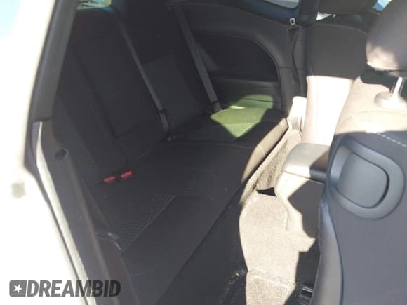 ✅ 2022 Dodge Challenger GT • VIN: 2C3CDZJG3NH254388 • Lot: 43665548. Wystawiony na IAAI z przebiegiem 35 263 mil. Bezpłatny archiwum sprzedaży aukcyjnych z USA i szczegółowy raport historii pojazdu na DreamBid. Zdjęcie 8.