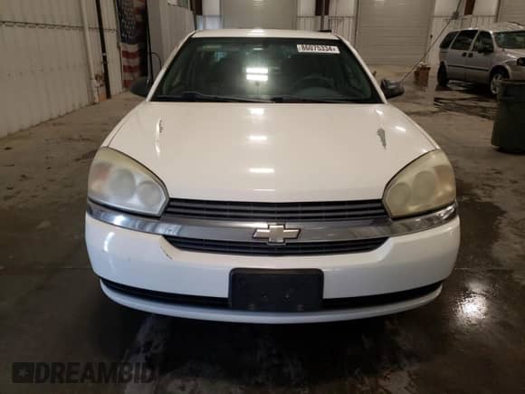 ✅ 2005 Chevrolet Malibu • VIN: 1G1ZS52F35F338554 • Lot: 86075334. Wystawiony na Copart z przebiegiem 152 125 mil mil. Skorzystaj z bezpłatnego archiwum sprzedaży aukcyjnych z USA i zobacz szczegółowy raport historii pojazdu na DreamBid. Zdjęcie 5.