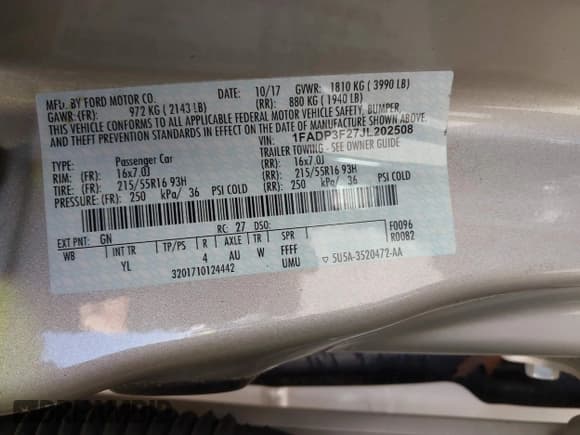 ✅ 2018 Ford Focus SE • VIN: 1FADP3F27JL202508 • Lot: 43385018. Listed on IAAI with 42,121 mi. Free auction sales archive from the USA and detailed vehicle history report at DreamBid. Image 9.