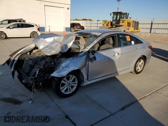 2014 Hyundai Sonata GLS с VIN 5NPEB4AC2EH927429, выставлен на аукционе Copart как лот 80642695 с пробегом Не указан миль и Списание • Salvage title. История ставок и продаж доступна на DreamBid. Изображение 1.