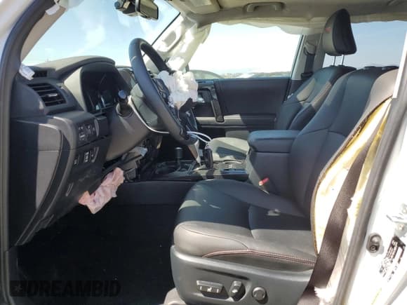 ✅ 2024 Toyota 4Runner TRD Pro • VIN: JTELU5JR7R6292957 • Lot: 56206205. Listed on Copart with 9,814 mi. Free auction sales archive from the USA and detailed vehicle history report at DreamBid. Image 7.