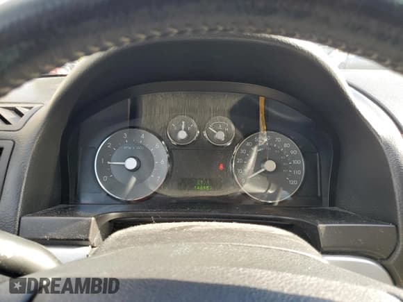 ✅ 2009 Mercury Milan Premier • VIN: 3MEHM08199R635556 • Lot: 90220255. Listed on Copart with 146,959 mi. Free auction sales archive from the USA and detailed vehicle history report at DreamBid. Image 9.