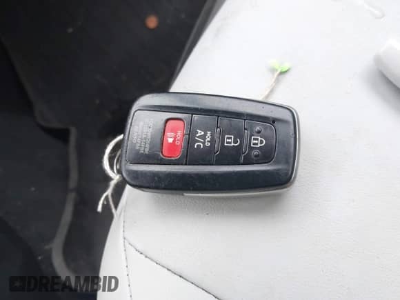 2017 Toyota Prius Plus с VIN JTDKARFP2H3032165, выставлен на аукционе IAAI как лот 43298667 с пробегом 51 567 миль миль и . История ставок и продаж доступна на DreamBid. Изображение 11.