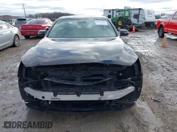 ✅ 2015 Hyundai Genesis 3.8L • VIN: KMHGN4JE4FU017852 • Lot: 41227267. Wystawiony na IAAI z przebiegiem 99 296 mil. Bezpłatny archiwum sprzedaży aukcyjnych z USA i szczegółowy raport historii pojazdu na DreamBid. Zdjęcie 12.