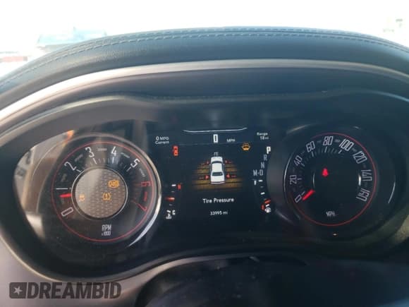 ✅ 2021 Dodge Challenger R/T • VIN: 2C3CDZBTXMH567772 • Lot: 63748284. Wystawiony na Copart z przebiegiem 33 995 mil. Bezpłatny archiwum sprzedaży aukcyjnych z USA i szczegółowy raport historii pojazdu na DreamBid. Zdjęcie 9.