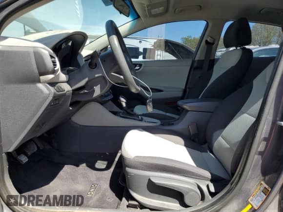 2018 Hyundai Ioniq Blue с VIN KMHC65LC7JU065013, выставлен на аукционе Copart как лот 51642704 с пробегом 122 038 миль миль и Списание • Salvage title. История ставок и продаж доступна на DreamBid. Изображение 7.