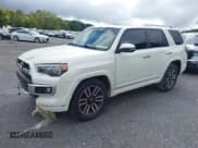 ✅ 2015 Toyota 4Runner SR5 • VIN: JTEZU5JR3F5088409 • Lot: 40375849. Wystawiony na IAAI z przebiegiem 157 697 mil. Bezpłatny archiwum sprzedaży aukcyjnych z USA i szczegółowy raport historii pojazdu na DreamBid. Zdjęcie 2.