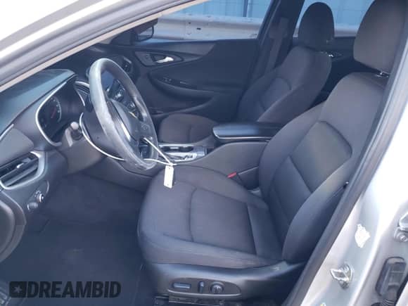 2022 Chevrolet Malibu LT z VIN 1G1ZD5ST6NF121158, wystawiony jako Copart lot #85485895 z przebiegiem 82 429 mil mil oraz Szkoda całkowita • Salvage title. Historia ofert i sprzedaży dostępna na DreamBid. Obrazek 7.