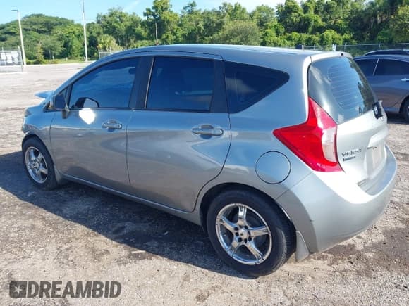 ✅ 2014 Nissan Note S • VIN: 3N1CE2CP7EL416255 • Lot: 42539409. Wystawiony na IAAI z przebiegiem 179 074 mil. Bezpłatny archiwum sprzedaży aukcyjnych z USA i szczegółowy raport historii pojazdu na DreamBid. Zdjęcie 3.