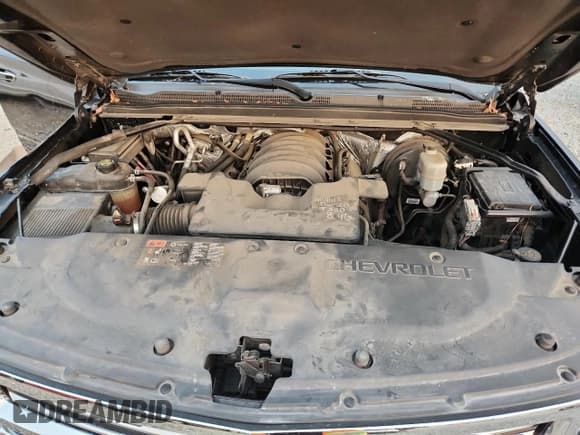 ✅ 2015 Chevrolet Tahoe LTZ • VIN: 1GNSCCKC5FR170309 • Lot: 92989885. Listed on Copart with 160,418 mi. Free auction sales archive from the USA and detailed vehicle history report at DreamBid. Image 12.