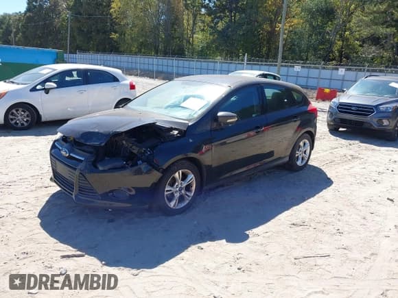 ✅ 2013 Ford Focus SE • VIN: 1FADP3K28DL330685 • Lot: 43447954. Listed on IAAI with 129,332 mi. Free auction sales archive from the USA and detailed vehicle history report at DreamBid. Image 2.