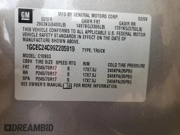 ✅ 2009 Chevrolet Silverado 1500 • VIN: 1GCEC24C99Z205919 • Lot: 68265895. Wystawiony na Copart z przebiegiem 243 908 mil. Bezpłatny archiwum sprzedaży aukcyjnych z USA i szczegółowy raport historii pojazdu na DreamBid. Zdjęcie 12.