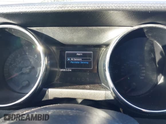 ✅ 2017 Ford Mustang V6 • VIN: 1FATP8EM9H5329920 • Lot: 41269529. Listed on IAAI with 46,923 mi. Free auction sales archive from the USA and detailed vehicle history report at DreamBid. Image 7.